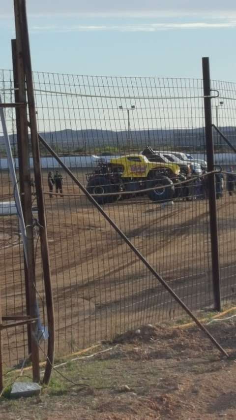 Photo: Broken Hill Speedway